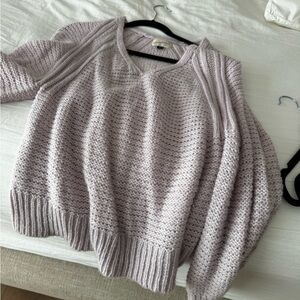 Universal Thread Light Purple V-Neck Sweater